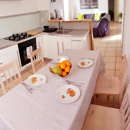 Moderne Pres De Centre Apartamento *