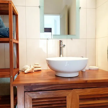 Moderne Pres De Centre Apartamento Martigues