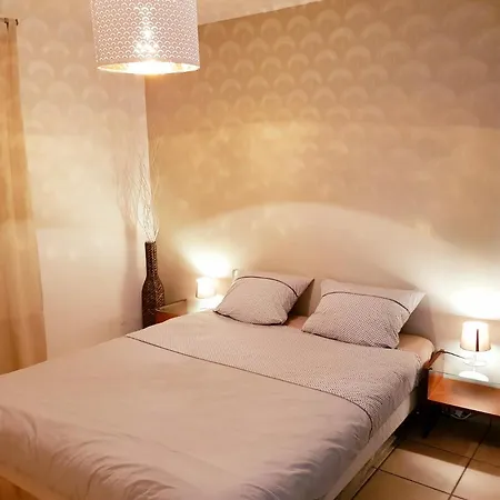 T2, Parking Prive, Clim, 5Min A Pied Du Centre Ville Appartamento Martigues